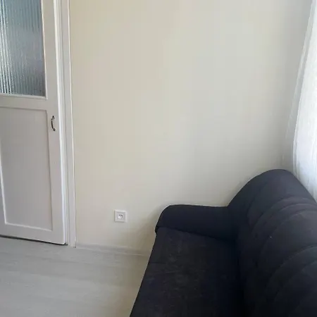Apartment Vienibas Prospekts *
